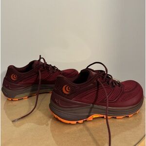 TOPO Trail Running Shoes